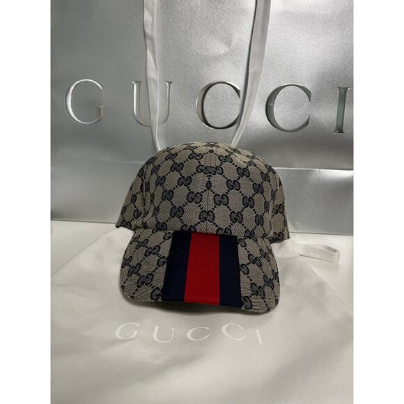 Gucci Monogram Baseball Hat with Stripe - Picture 3 of 8
